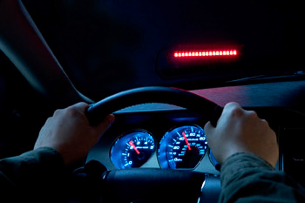 ما هو نظام تثبيت السرعة التكيفي "adaptive cruise control" و كيف يعمل؟