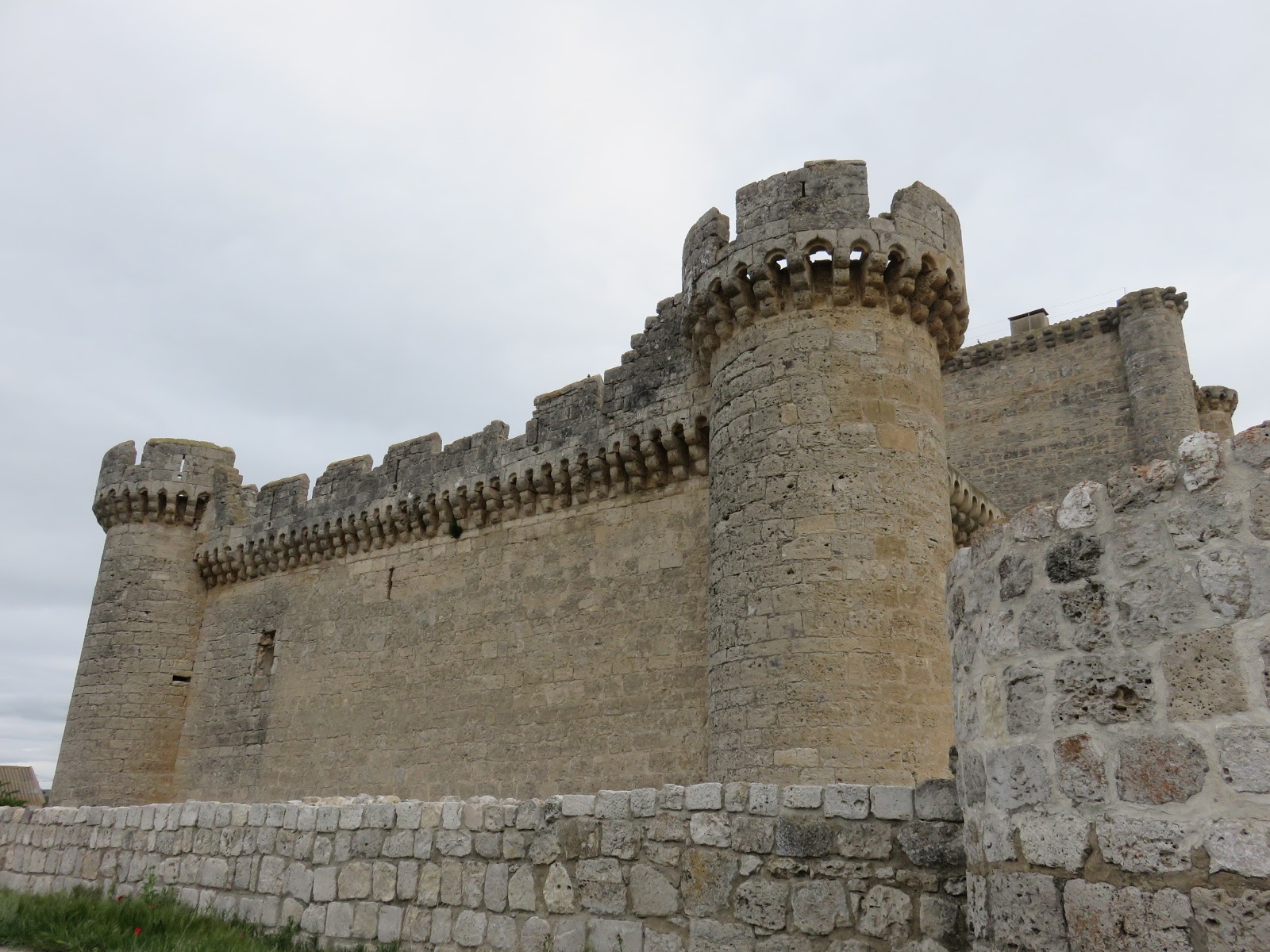 Fotos María e Manolo Castillo de Villafuerte de Esgueva (Valladolid)