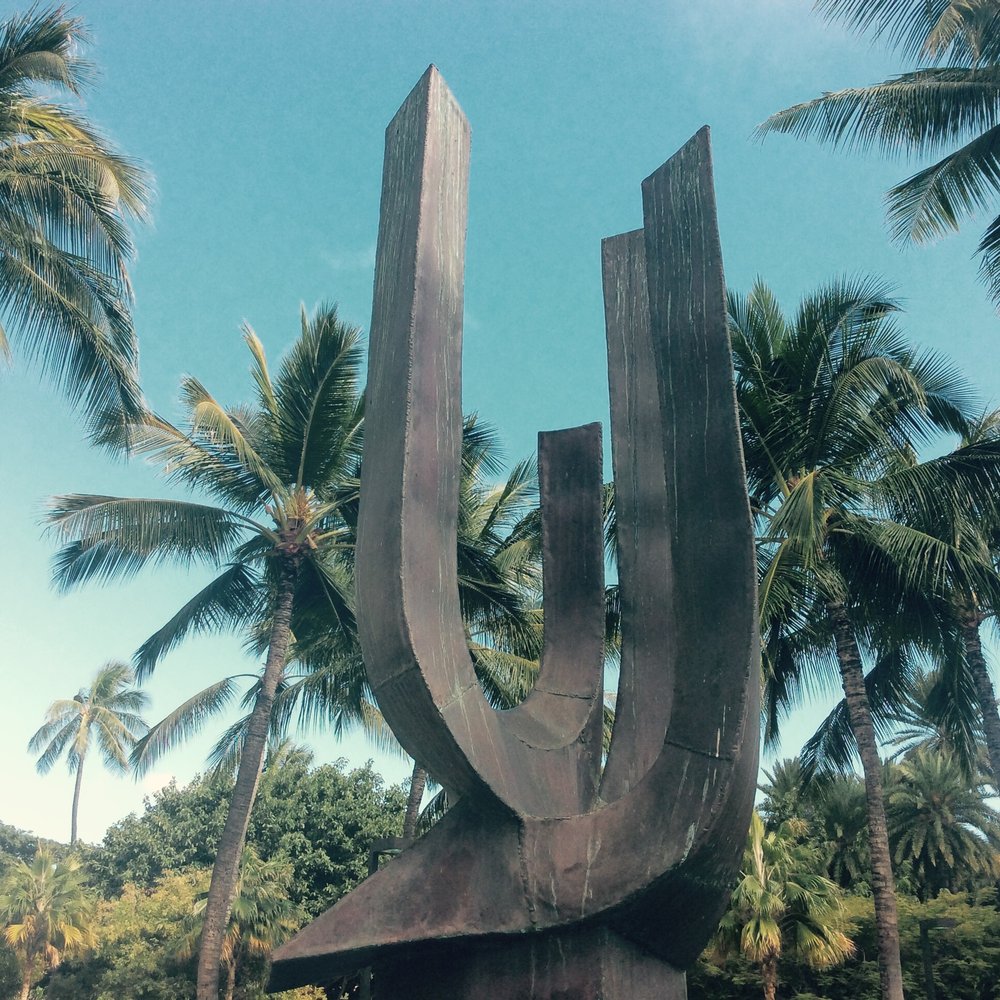 ʻāina laʻa hawaii Brothers in Valor Memorial