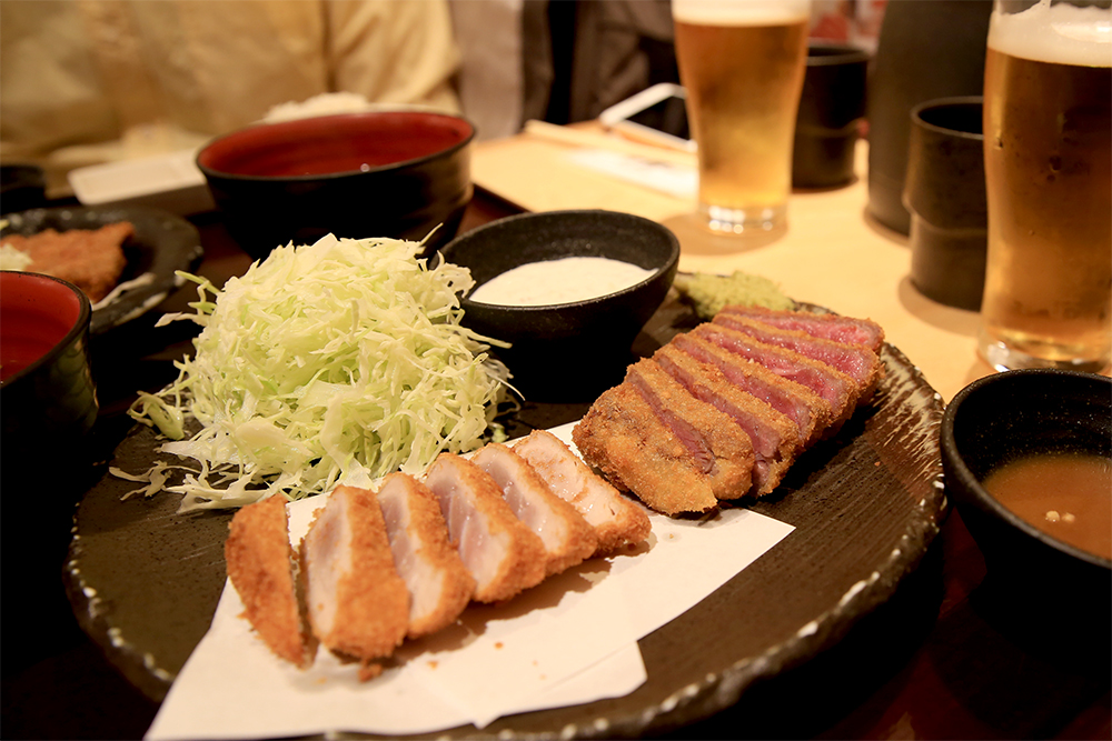 The place to have Beef Cutlet in Japan! Theheyheyhey