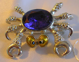 Cute Crab Brooch