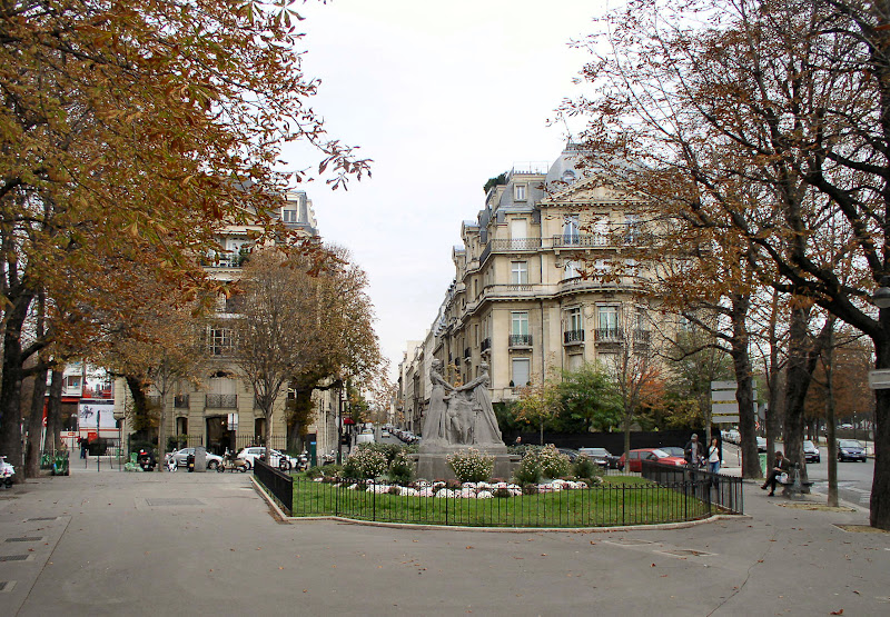 From Paris with Love: Garden Sculptures