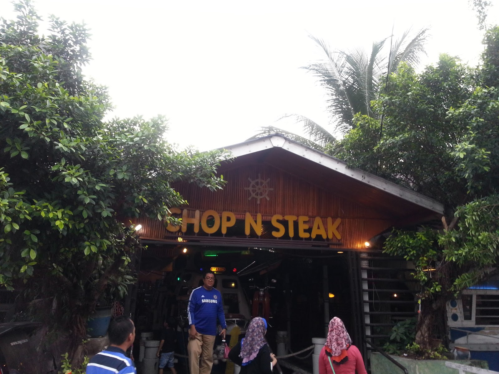 Pieh Rizfie Restoran Chop & Steak House, Kg Baru