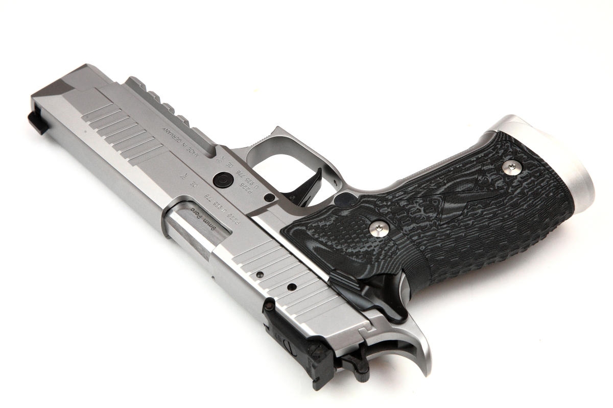 Sig sauer p226 x-five allround. P x 5. Sig sauer p226 x-five allround. P x 5. P x 5.