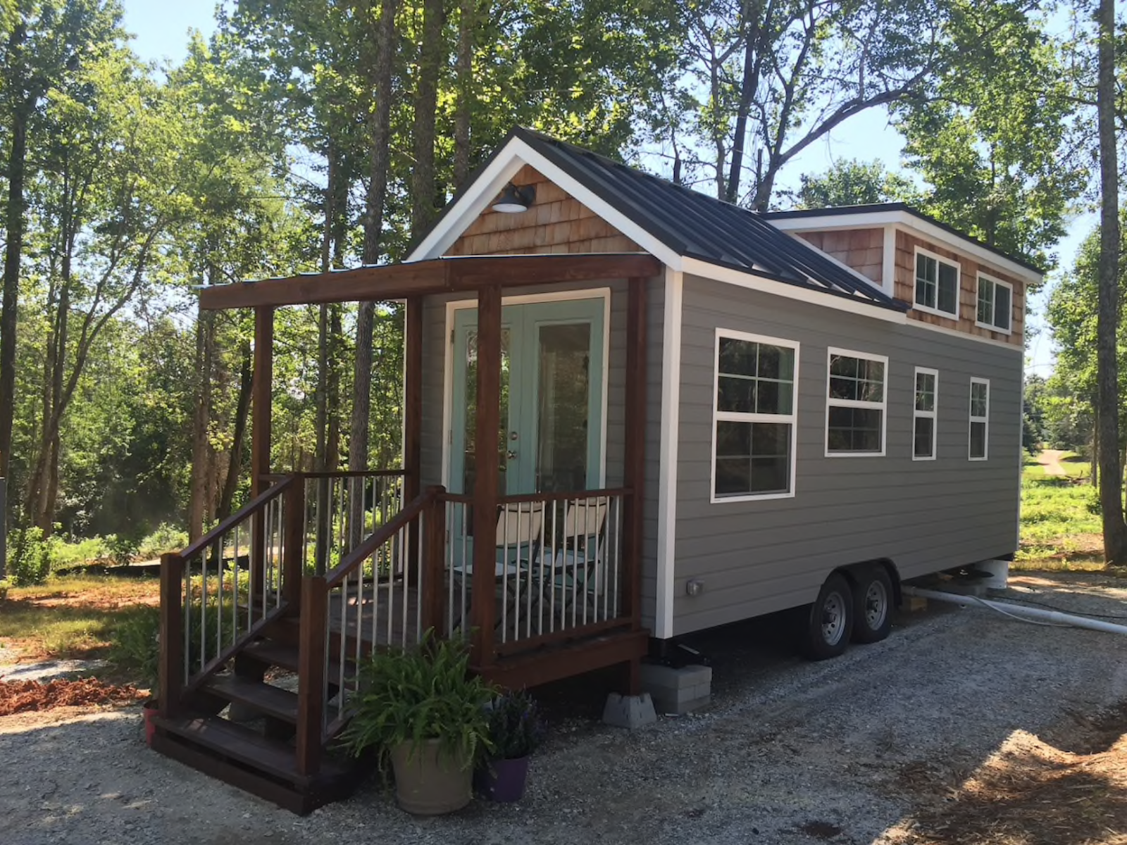 Greer Tiny House Retreat [ TINY HOUSE TOWN ]