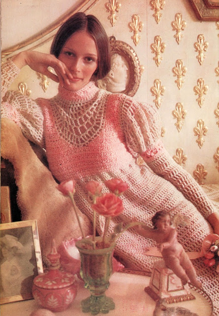 The Vintage Pattern Files: 1970s Free Crochet Pattern - Juliet Midi Dress 