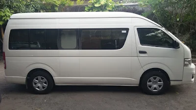 Hiace Commuter 16 seat