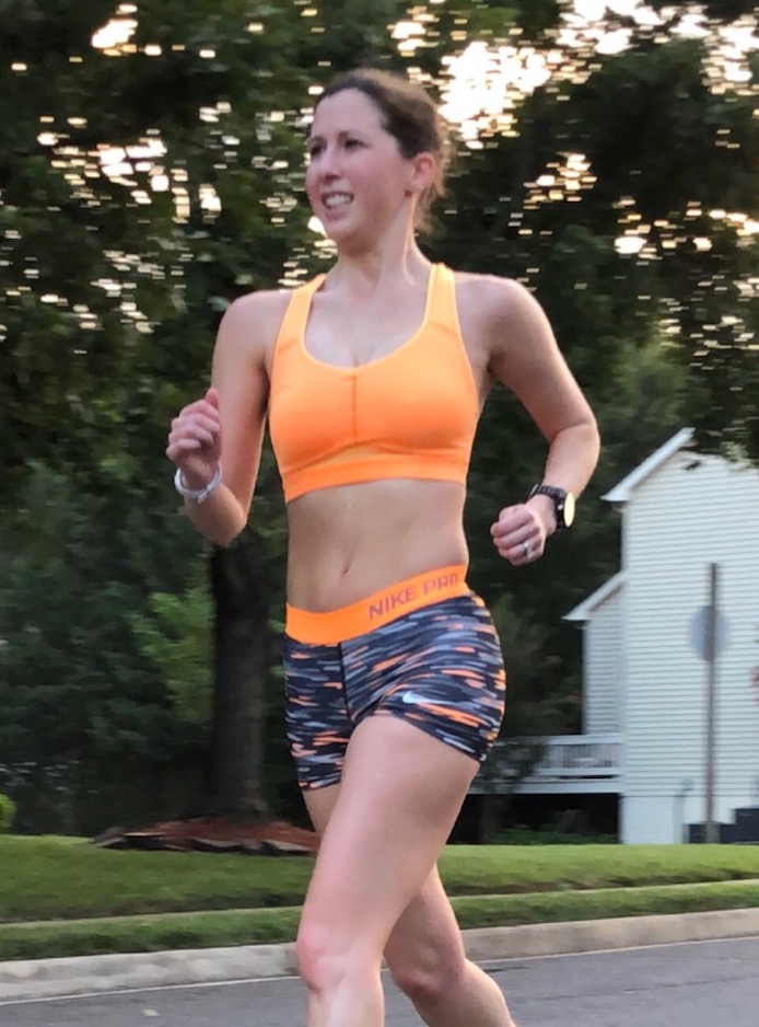 Racing Stripes: The Best Sports Bra for D-Cup Runners