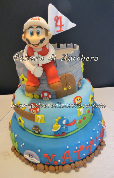 Torta Super Mario Bros: pesci, funghetti e draghetto per il mio ometto   Polvere di Zucchero:cake design e sugar art.Corsi decorazione torte,cupcakes  e fiori.Shop on line