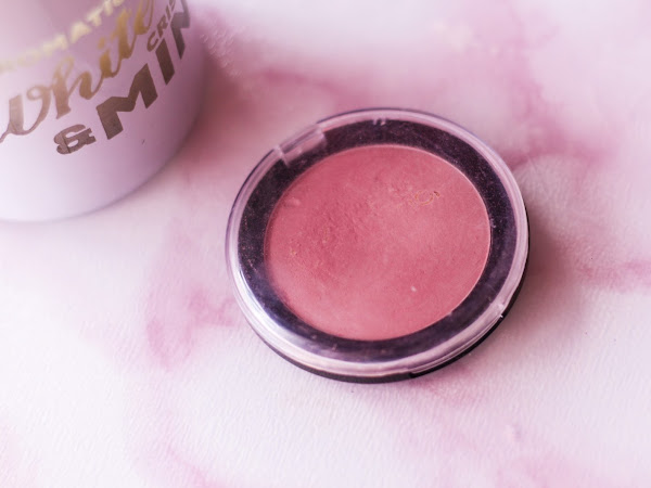 Review - Blush Now Makeup Revolution 