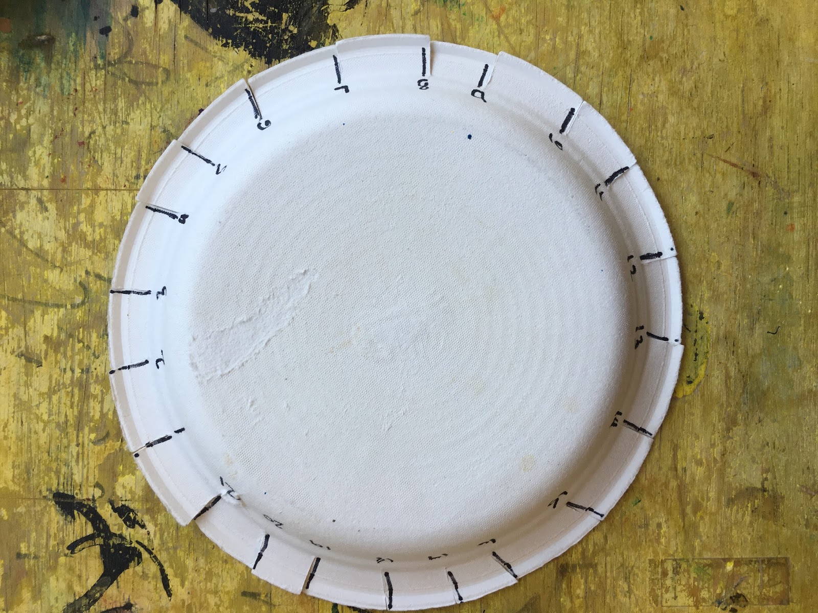 Paper Plate WeavingMake a Yarn Bowl!