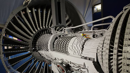 # Turbina de avião feita com peças de Lego  Erro 500  O 