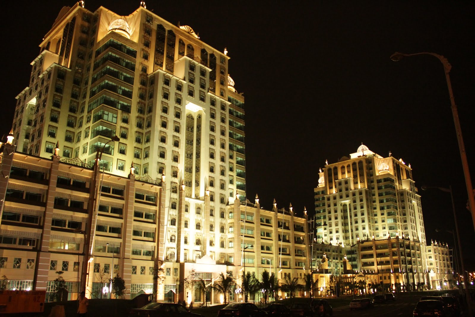 Jafri Merican Architect Facade lighting for 5G2