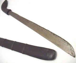 Gambar kelewang senjata tradisional riau