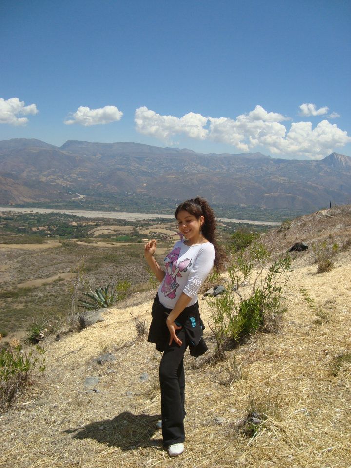 Kristy Rodriguez, reina del barrio Piura  2012