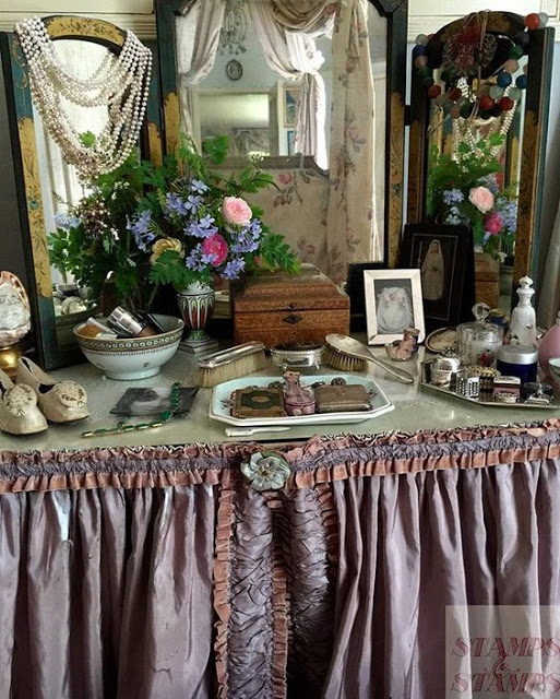 Eye For Design Decorating With Skirted Dressing Tables