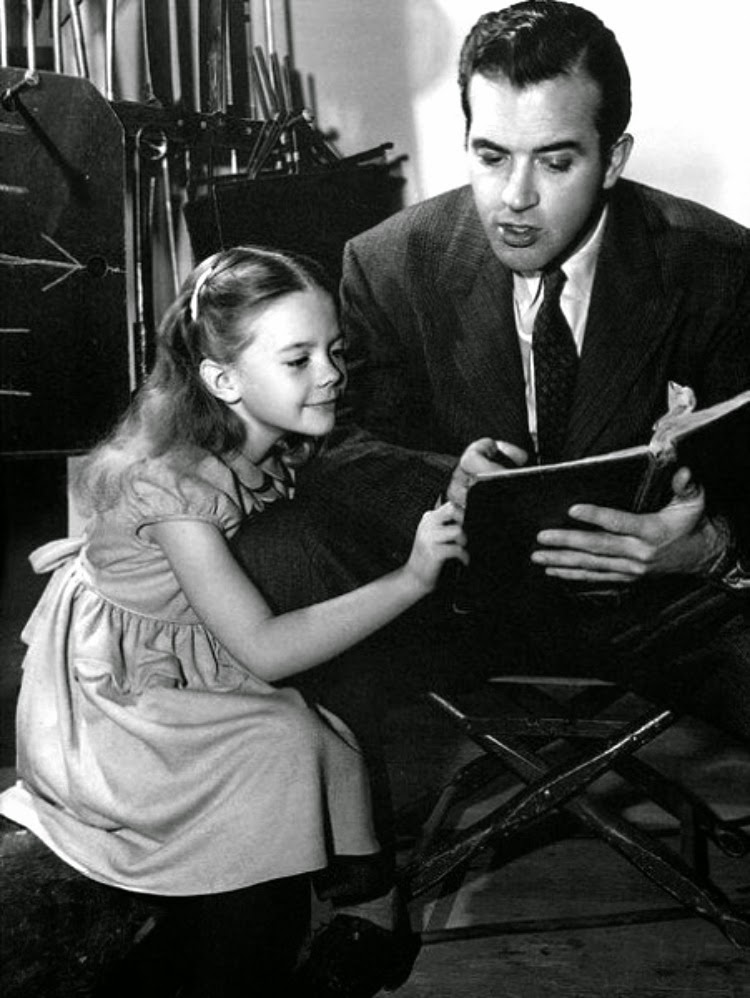 A Vintage Nerd, Vintage Blog, Old Hollywood Blog, Classic Film Blog, Behind the Scenes, Miracle on 34th Street