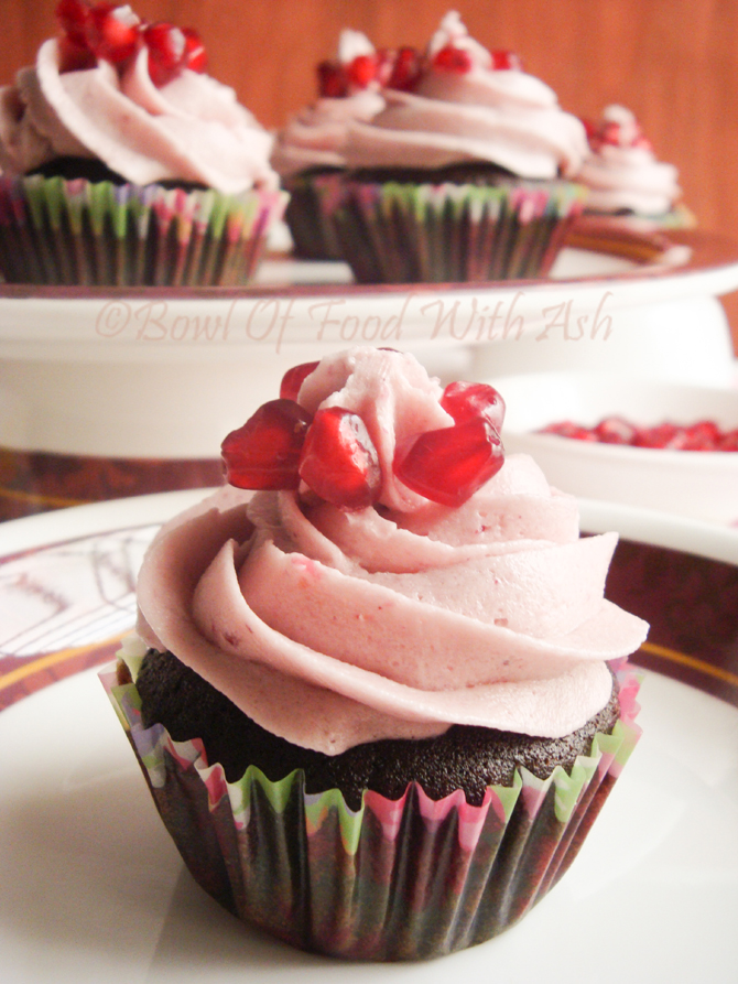 Eggless Moist Chocolate CupCake Recipe | How To Make Basic Eggless Chocolate CupCake