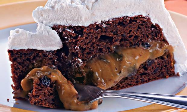 Receitinha de Bolo de ameixa e nozes! Receitinha de Bolo de ameixa e nozes!