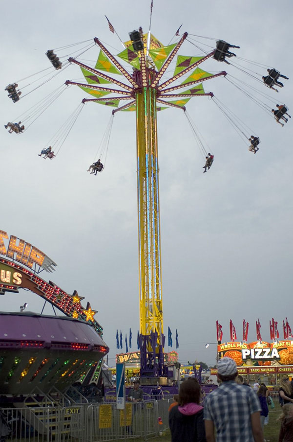 Vertigo Giant Swing Ride Florida State Fair Tampa Fl