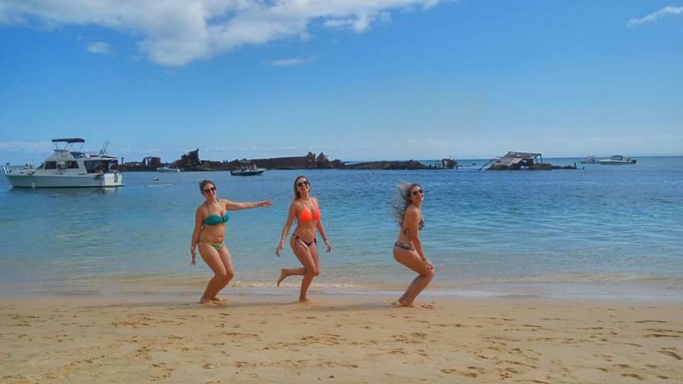 Fraser Island And Great Barrier Reef Tours From Brisbane Fraser Island And Great Barrier Reef Tours From Brisbane