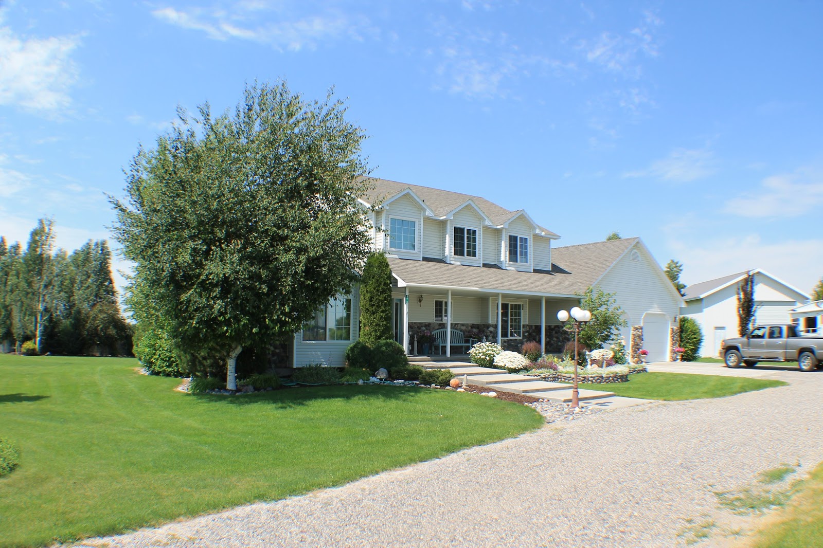 Lowe's Flat Fee Realty Blackfoot Home For Sale