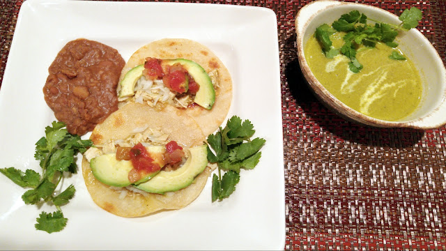 Easy Pollo Verde Tacos for game day! Recipe on mywahmplan.com