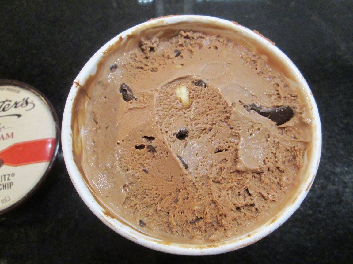 David's Ice Cream Reviews Graeter's Buckeye Blitz Chocolate Chip