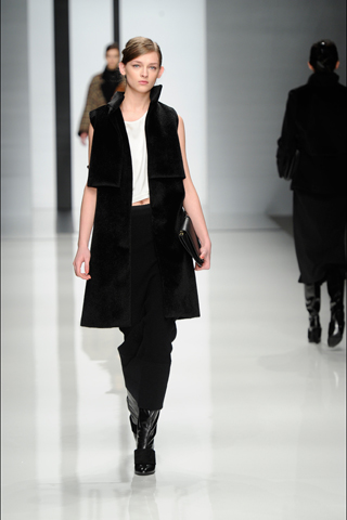 The Style Examiner: DAKS Womenswear Autumn/Winter 2012