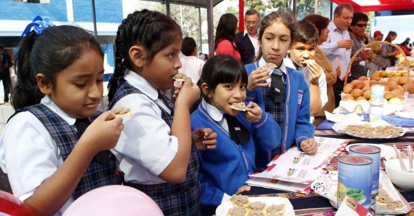 Quioscos y comedores de colegios no podrán vender comida chatarra (R. M. Nº 195-2019/MINSA) Quioscos y comedores de colegios no podrán vender comida chatarra (R. M. Nº 195-2019/MINSA)