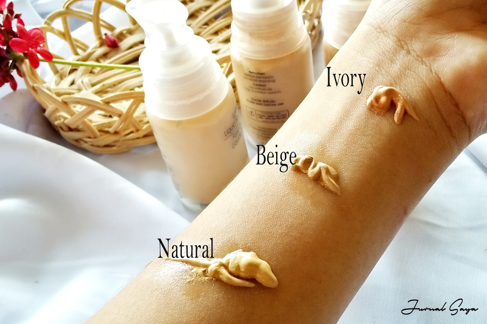 Natural beige. Beige natural. Natural Beige Cream Beige цвет. 21 Natural Beige 60 гр. Natural Beige Beauty Pedestal.