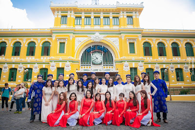 Chụp ảnh kỷ yếu mặc áo dài màu gì đẹp nhất Chụp ảnh kỷ yếu mặc áo dài màu gì đẹp nhất