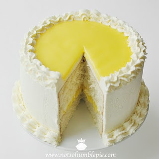 gives lemons when life mascarpone lemon cake