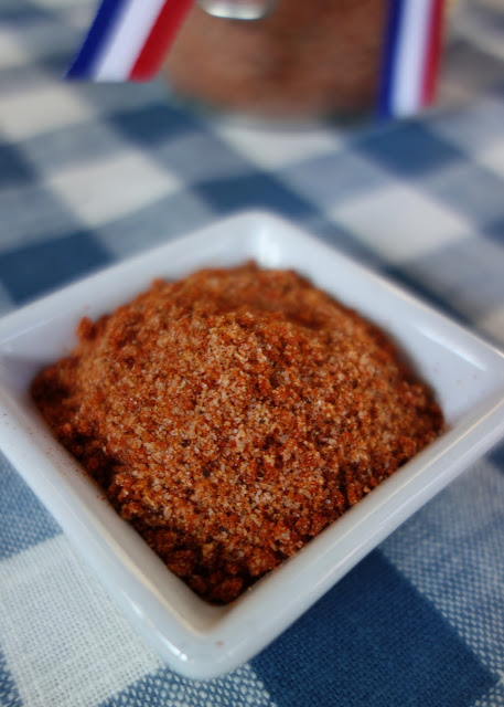 BBQ Seasoning - homemade seasoning for chicken, pork or beef. SO much better than the store-bought stuff! Salt, brown sugar, paprika, sugar, garlic powder, onion powder, black pepper and dry mustard. Will keep for 2 months. A MUST for all your summer grilling! BBQ Seasoning - homemade seasoning for chicken, pork or beef. SO much better than the store-bought stuff! Salt, brown sugar, paprika, sugar, garlic powder, onion powder, black pepper and dry mustard. Will keep for 2 months. A MUST for all your summer grilling!
