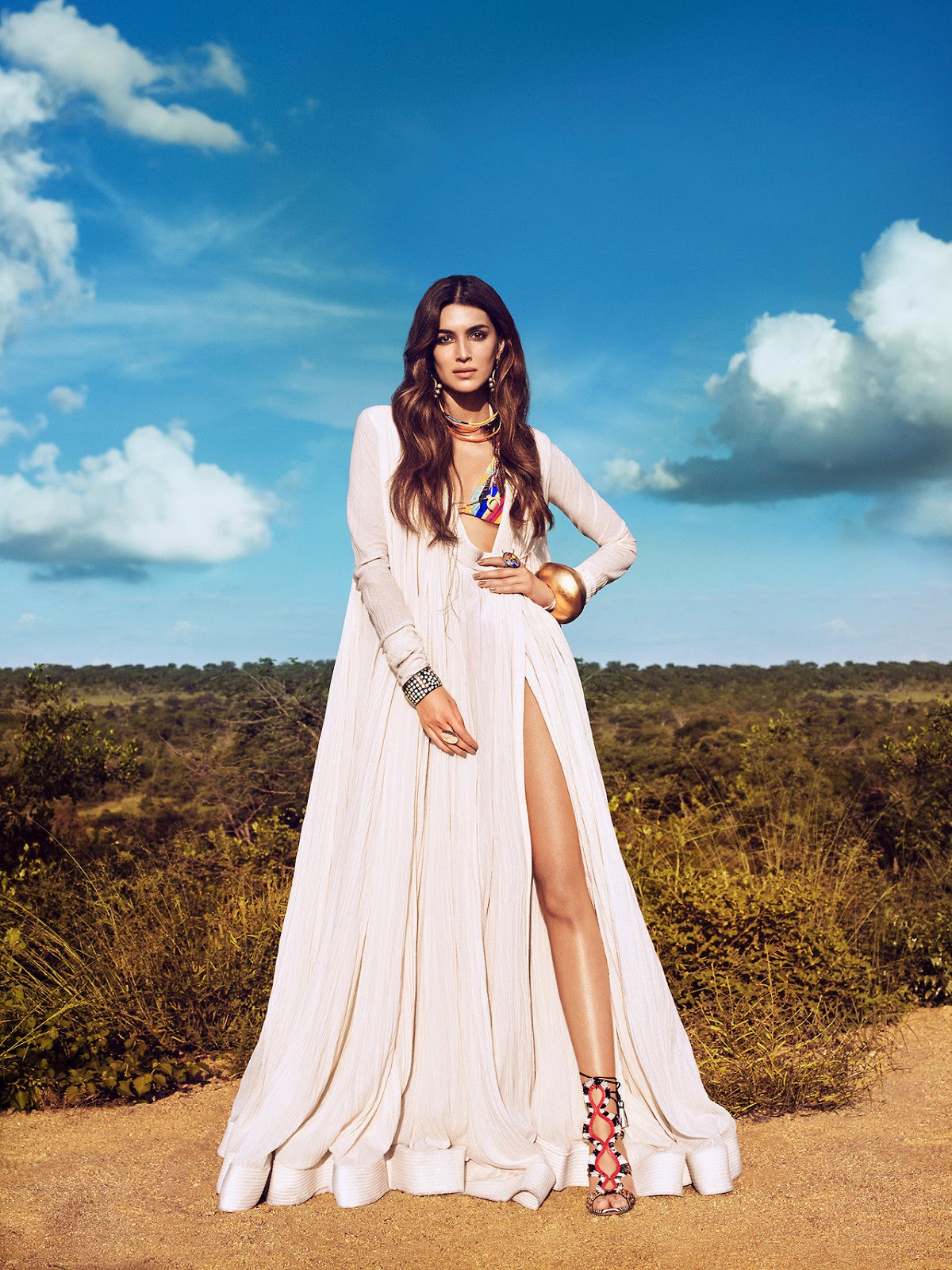 Kriti Sanon Super Hot Vogue India April 2017 Photoshoot