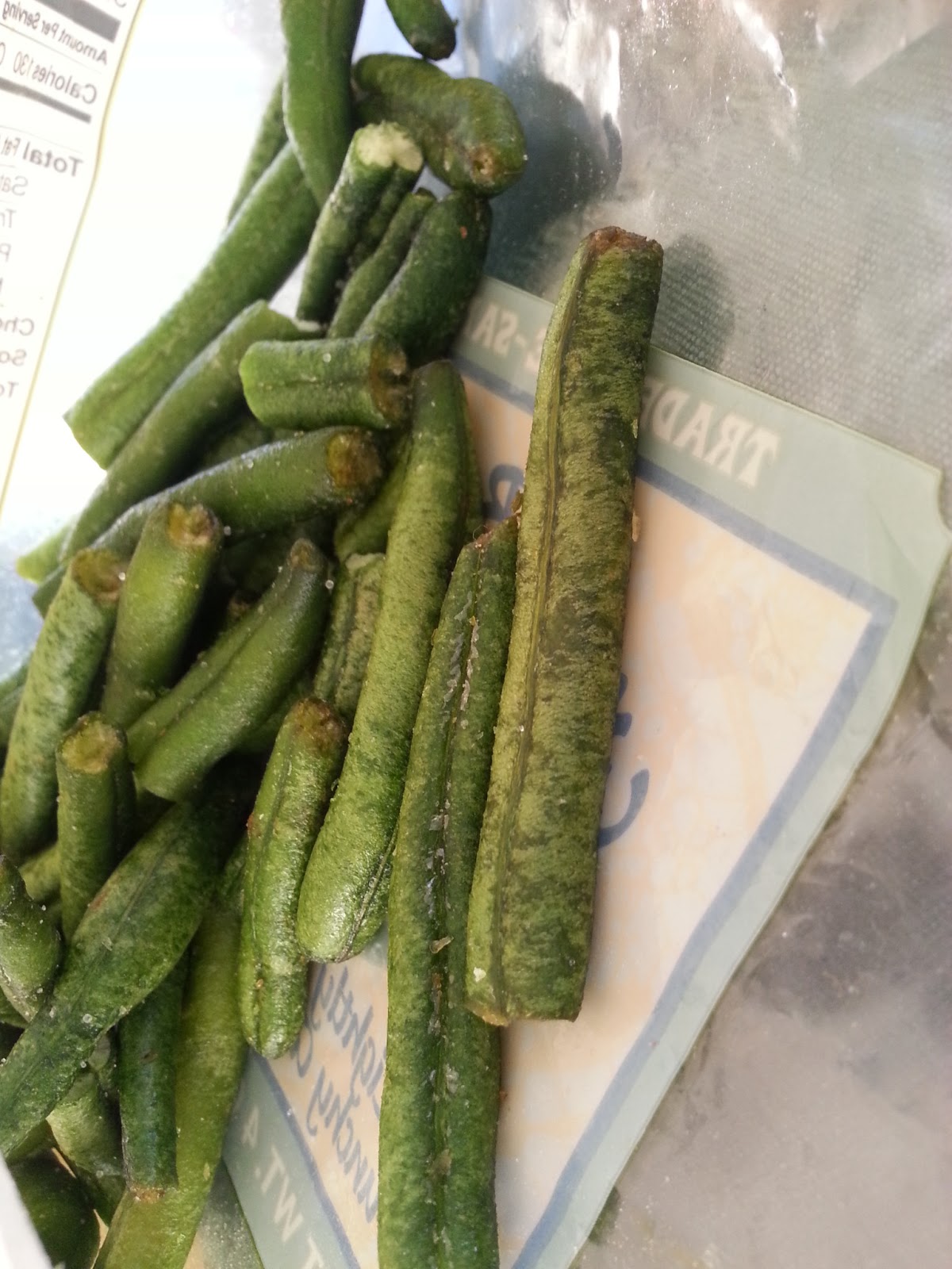 jensblogawog REVIEW Trader Joe's Crunchy Green Beans Snack