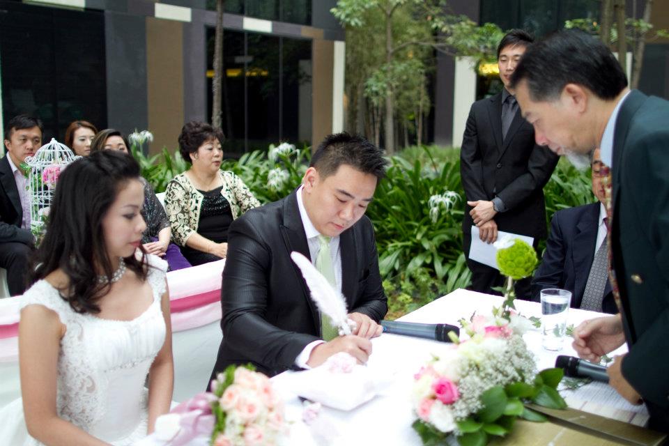 Singapore Wedding Florist Crowne Plaza Changi Airport