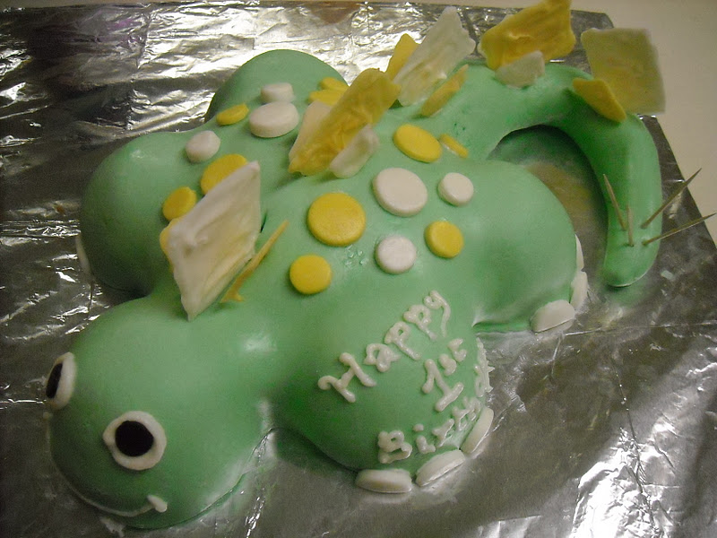 A Crafty Cook Marshmallow Fondant in Stand Mixer