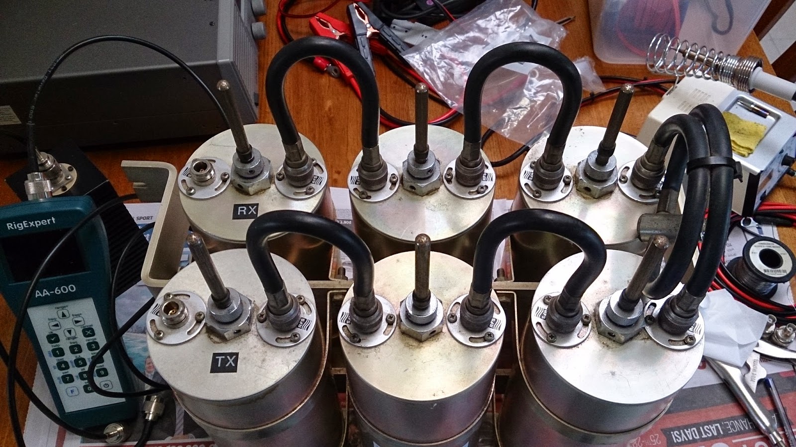 Tuning a commercial UHF duplexer with RigExpert antenna analyser