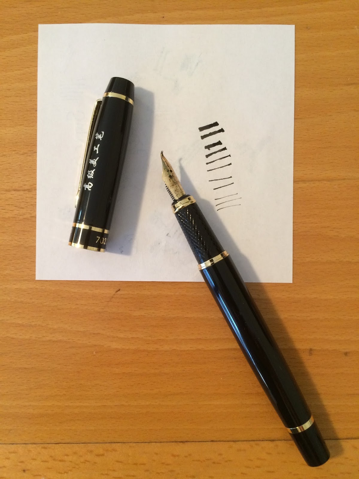 Finding the perfect fountain pen for drawing - my favourites tested. 