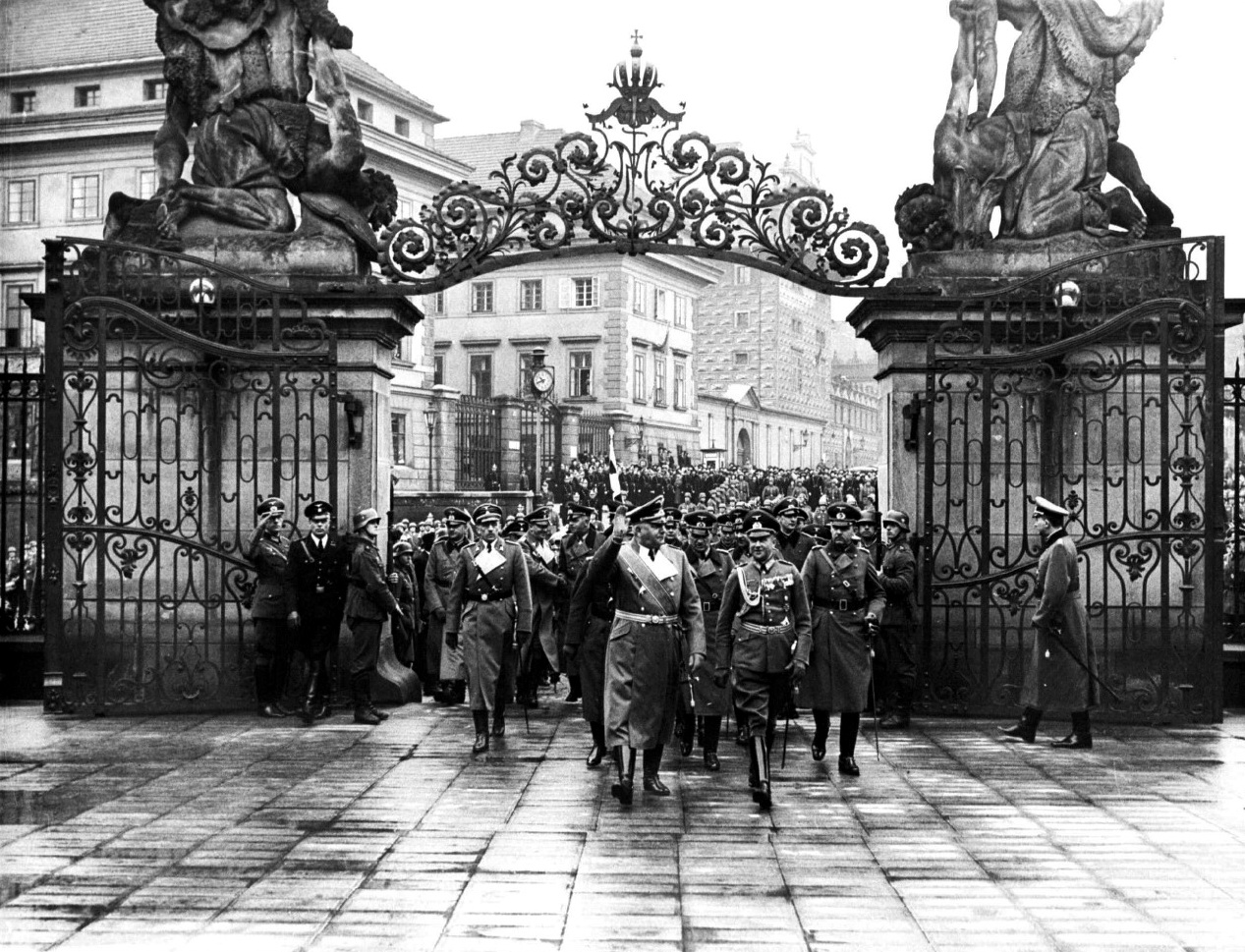 Halle Fur Genscher Mdr Aktuell Verschweigt Am 22 2 2017