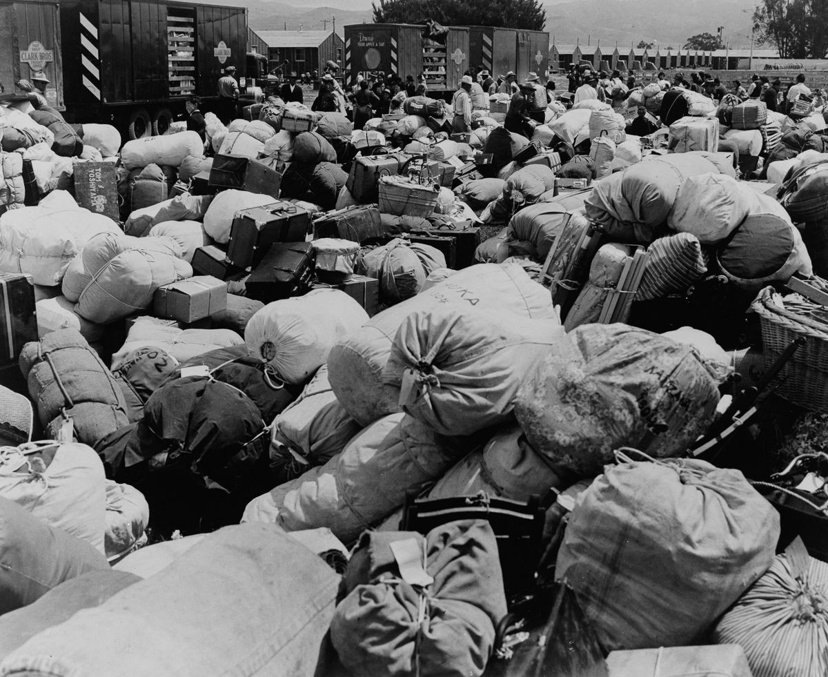 japanese american internment The united states placed japanese americans into internment camps during world war ii because of fear that those with ethnic and cultural ties to japan would. japanese american internment The united states placed japanese americans into internment camps during world war ii because of fear that those with ethnic and cultural ties to japan would.