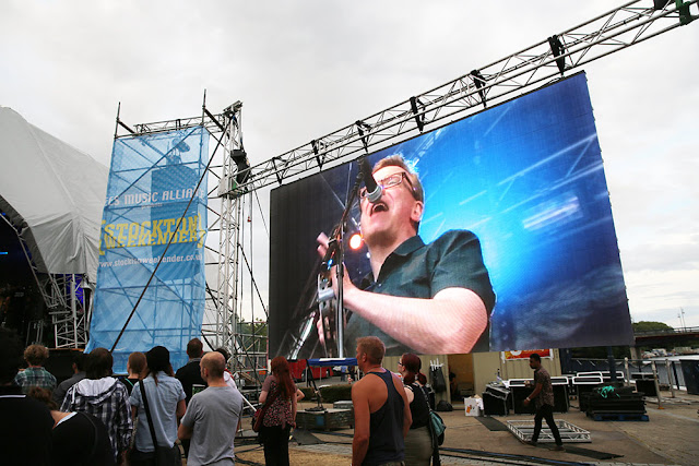  LED Giant Screen
