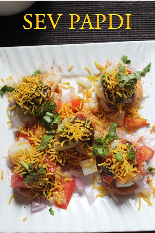Sev Puri Recipe - Sev Papdi Chaat Recipe - Yummy Tummy