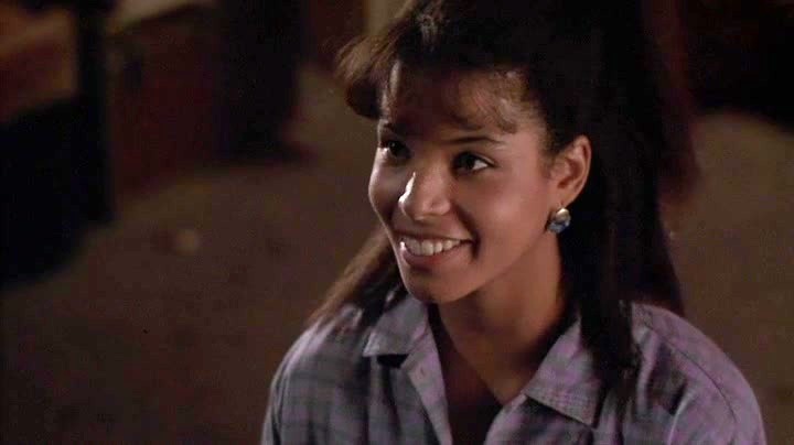 Traci Wolfe as Rianne Murtaugh in Lethal Weapon (1987) / 19 Screen Caps.