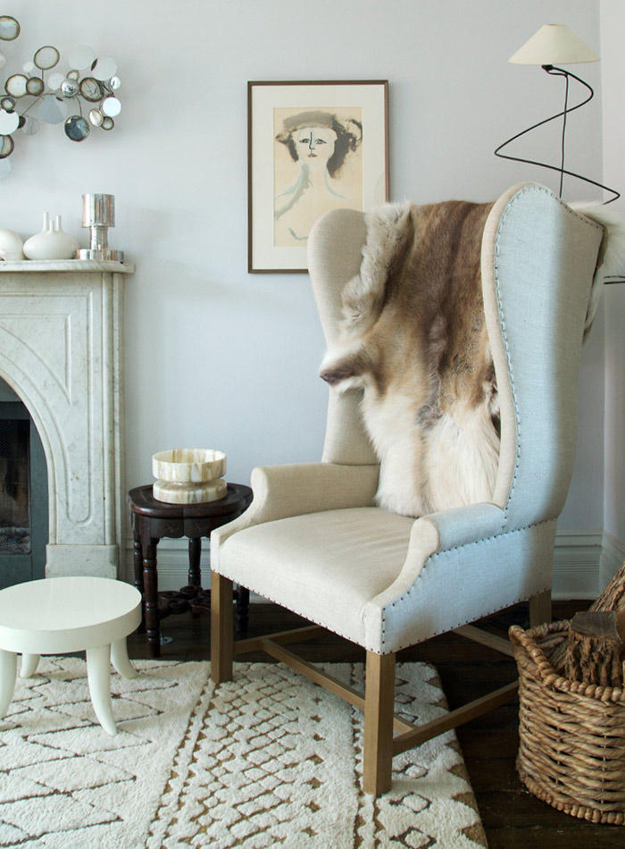 This house is gorgeous. A Chicago Family's Victorian Cottage {Cool Chic Style Fashion}