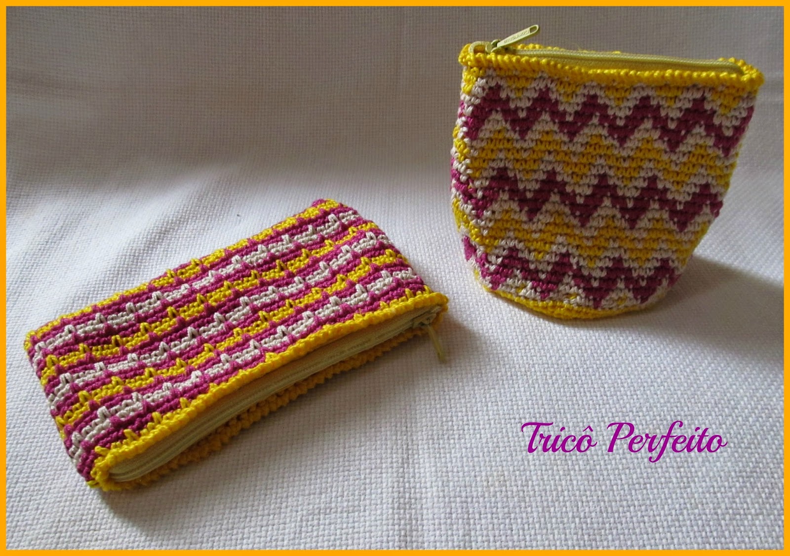 bolsinha de crochet em ponto baixo e cores