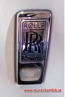 rolls royce phantom logo