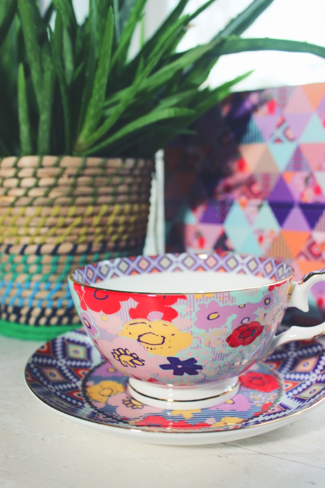 GIFT GUIDE T2 Tea Cup & Saucer Set Fox & Feather