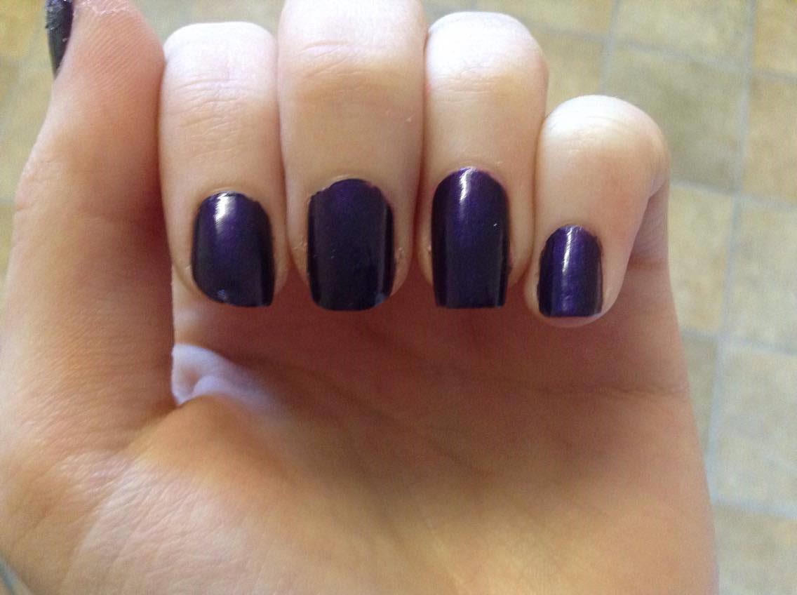 Nail Art Purple Glittery Diamond French Tip Nails